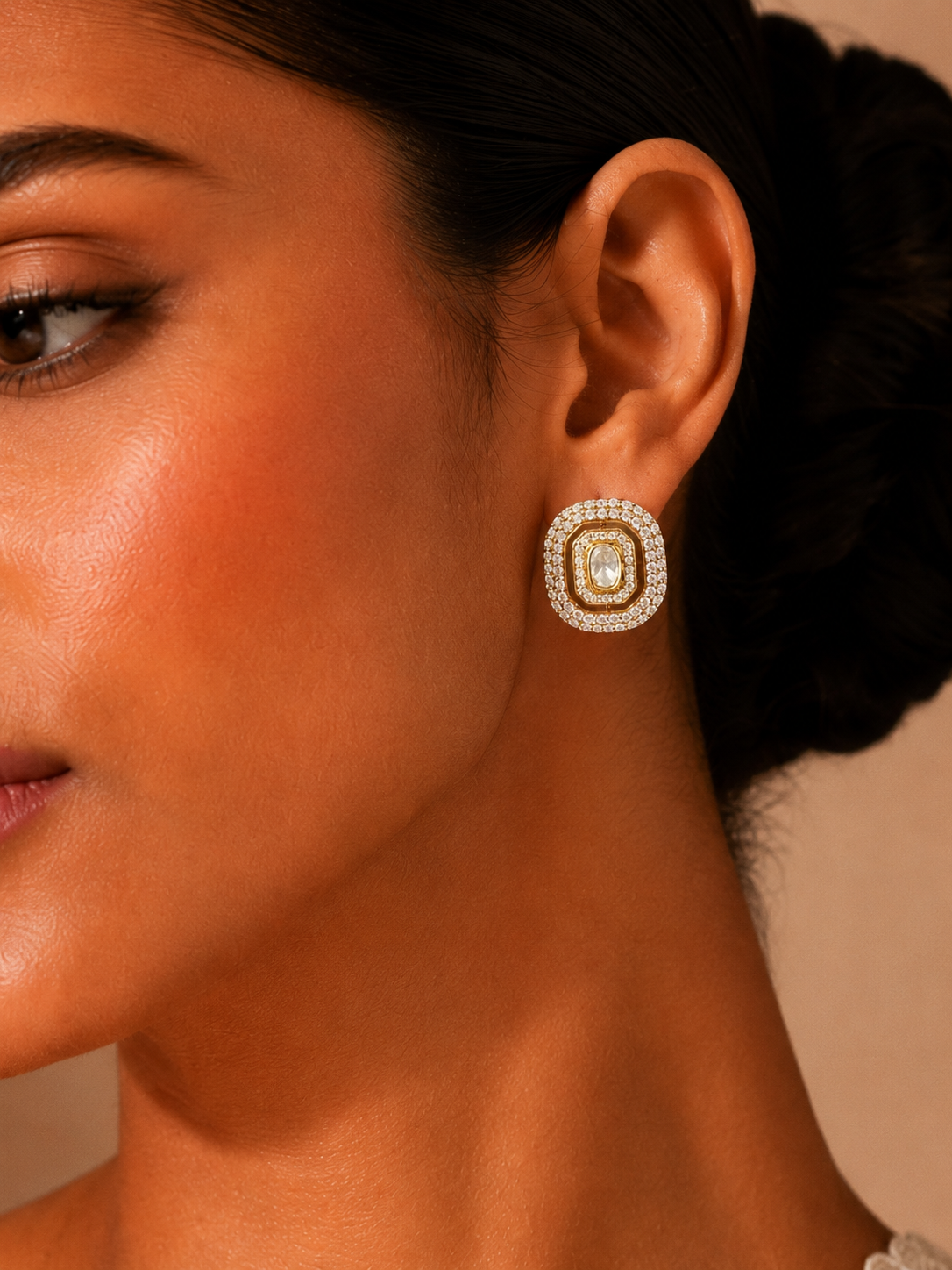 RHEA STUDS