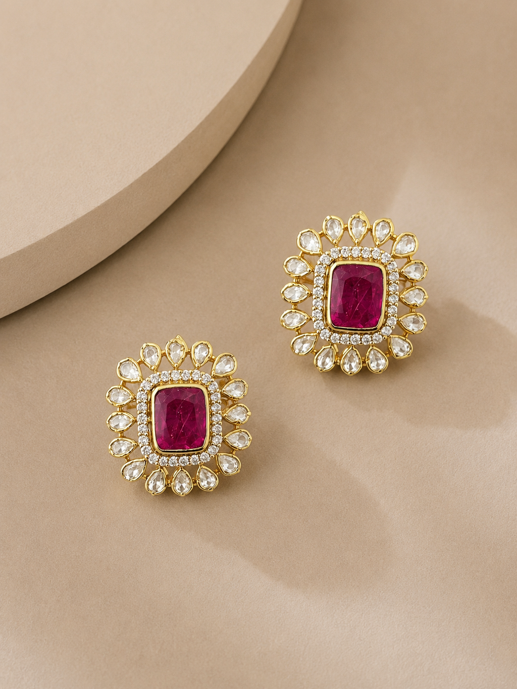 ELARA STUDS