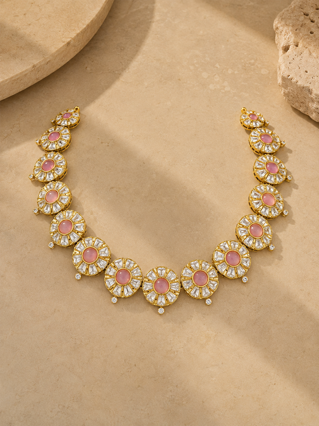 ROSETTE COLLAR NECKLACE