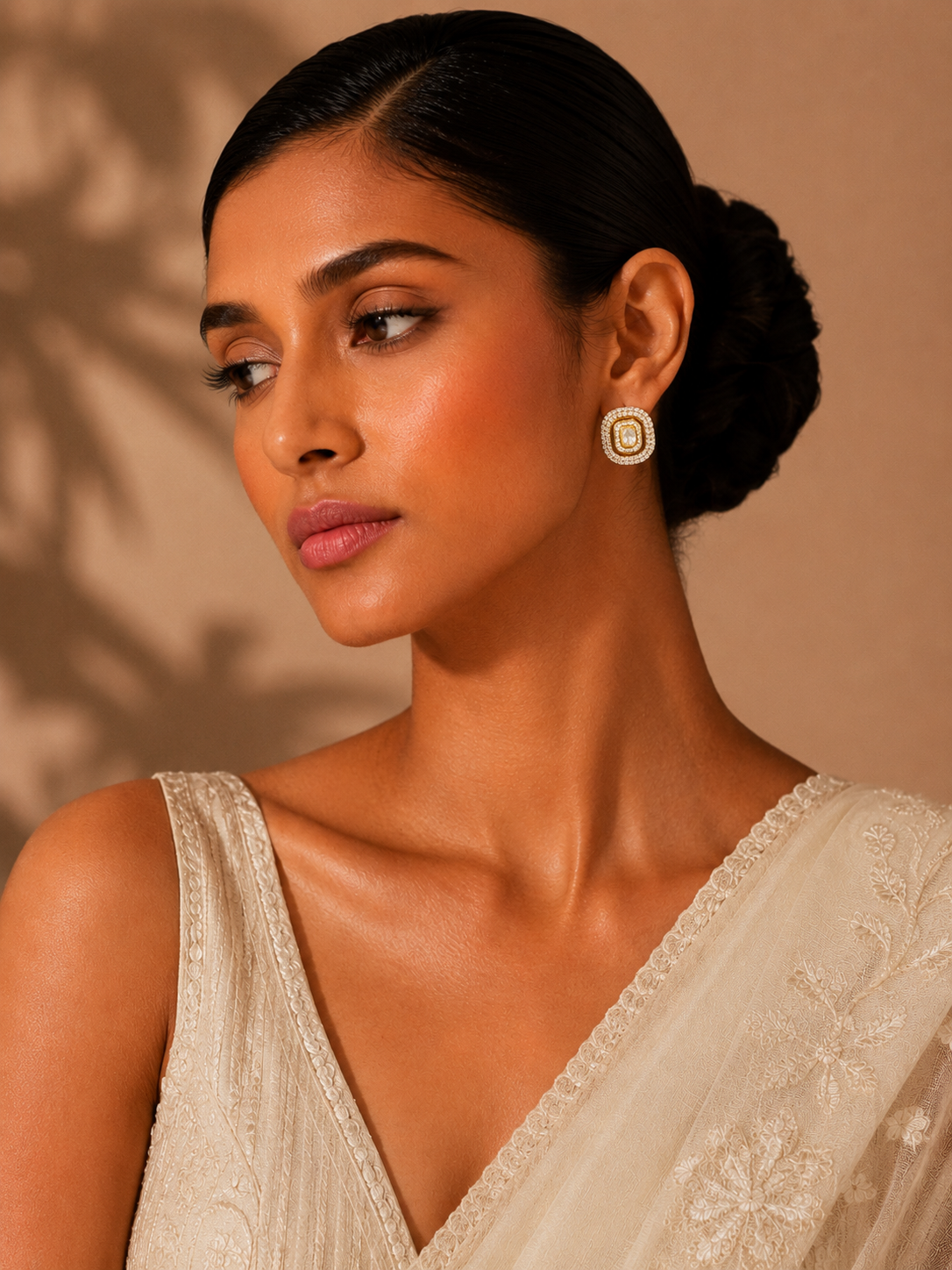 RHEA STUDS