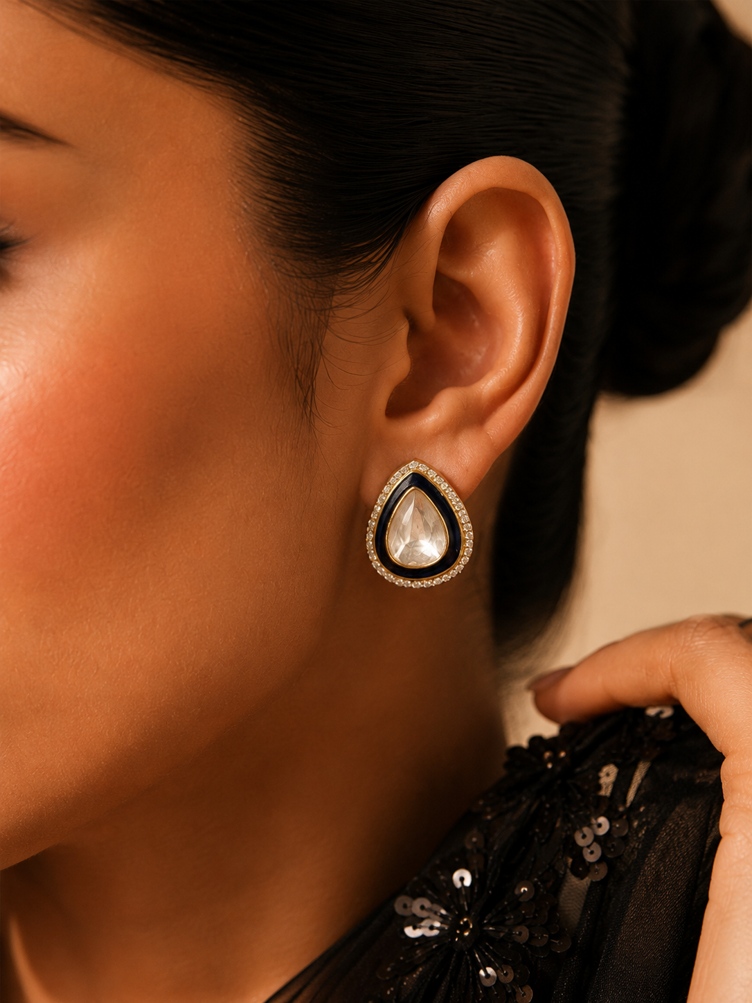 NOOR STUDS