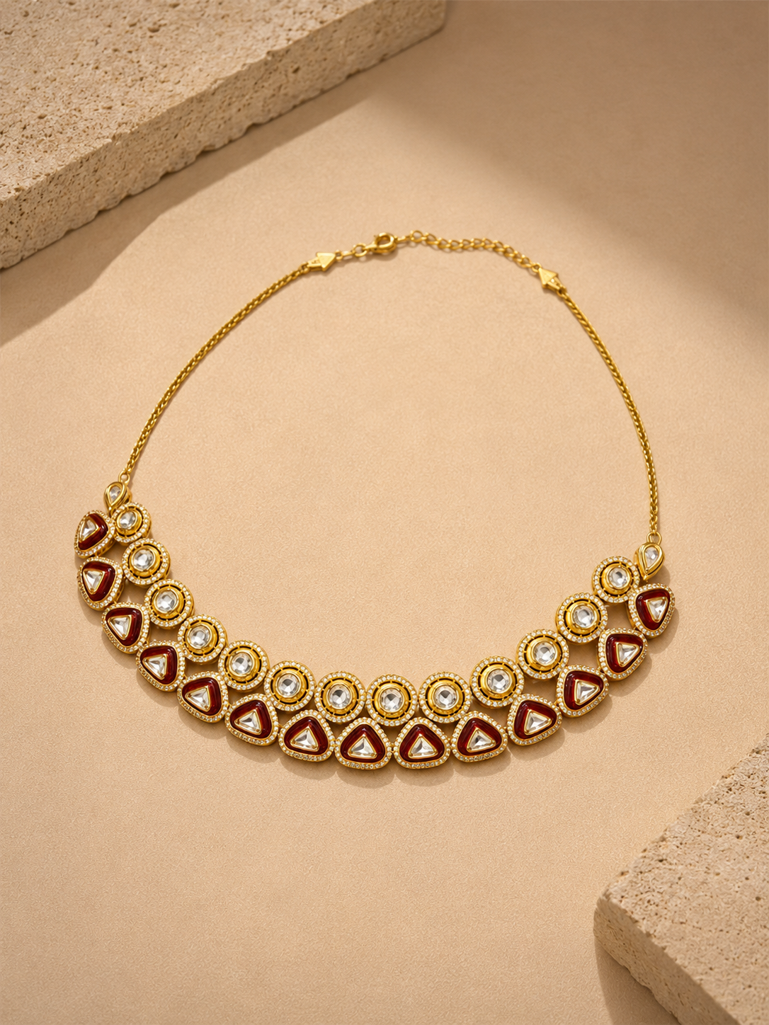 VANTA NECKLACE