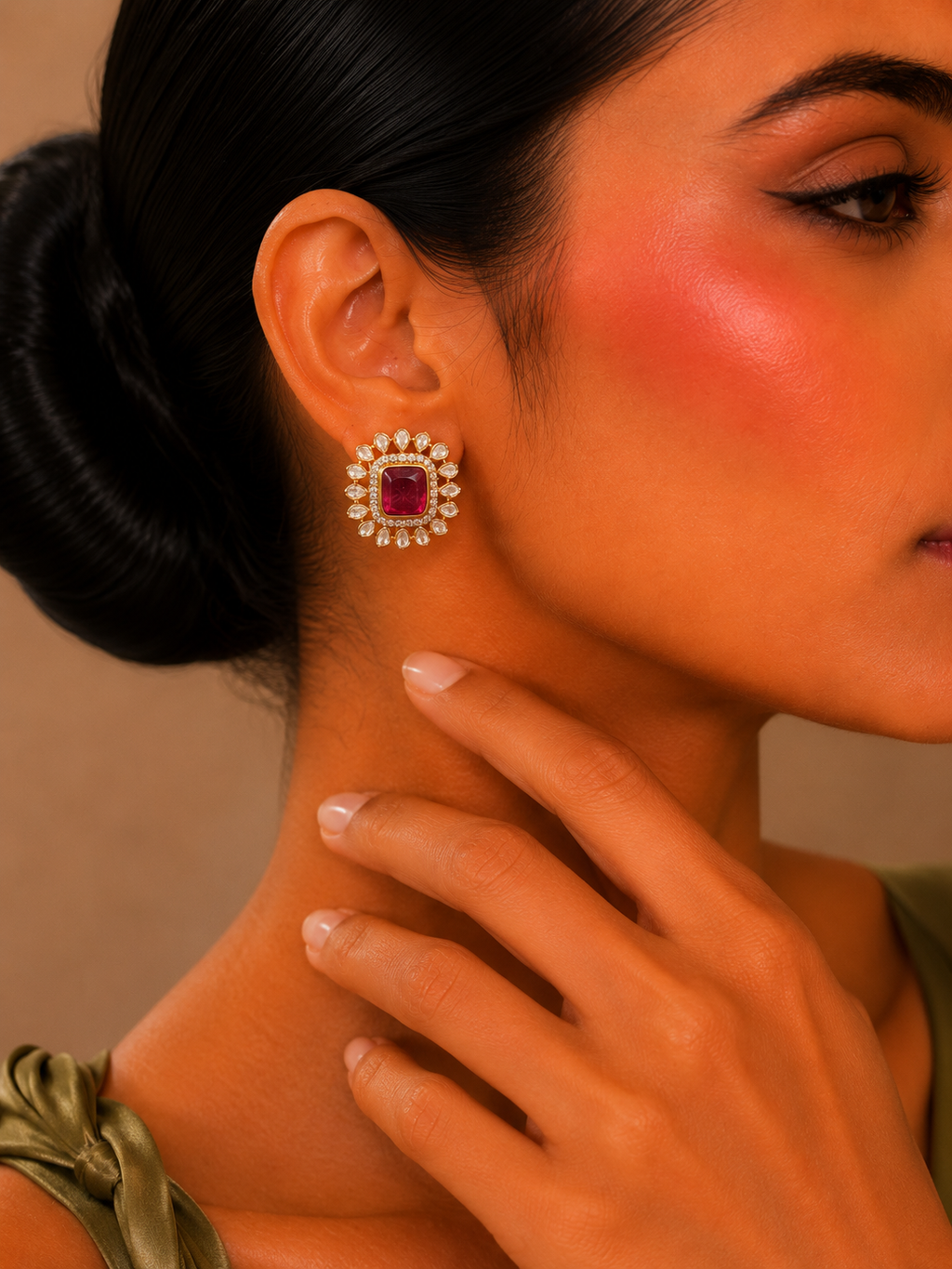 ELARA STUDS