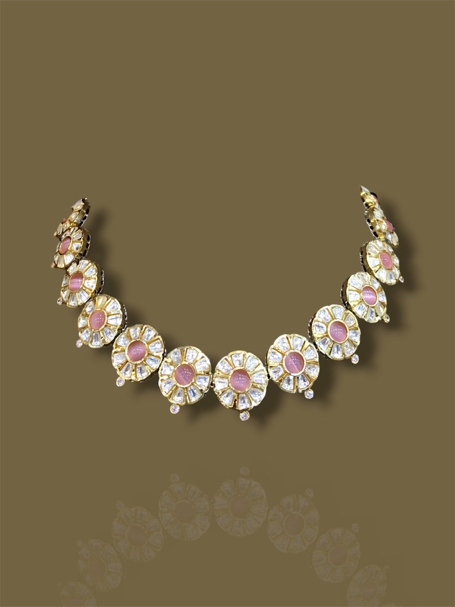 ROSETTE COLLAR NECKLACE