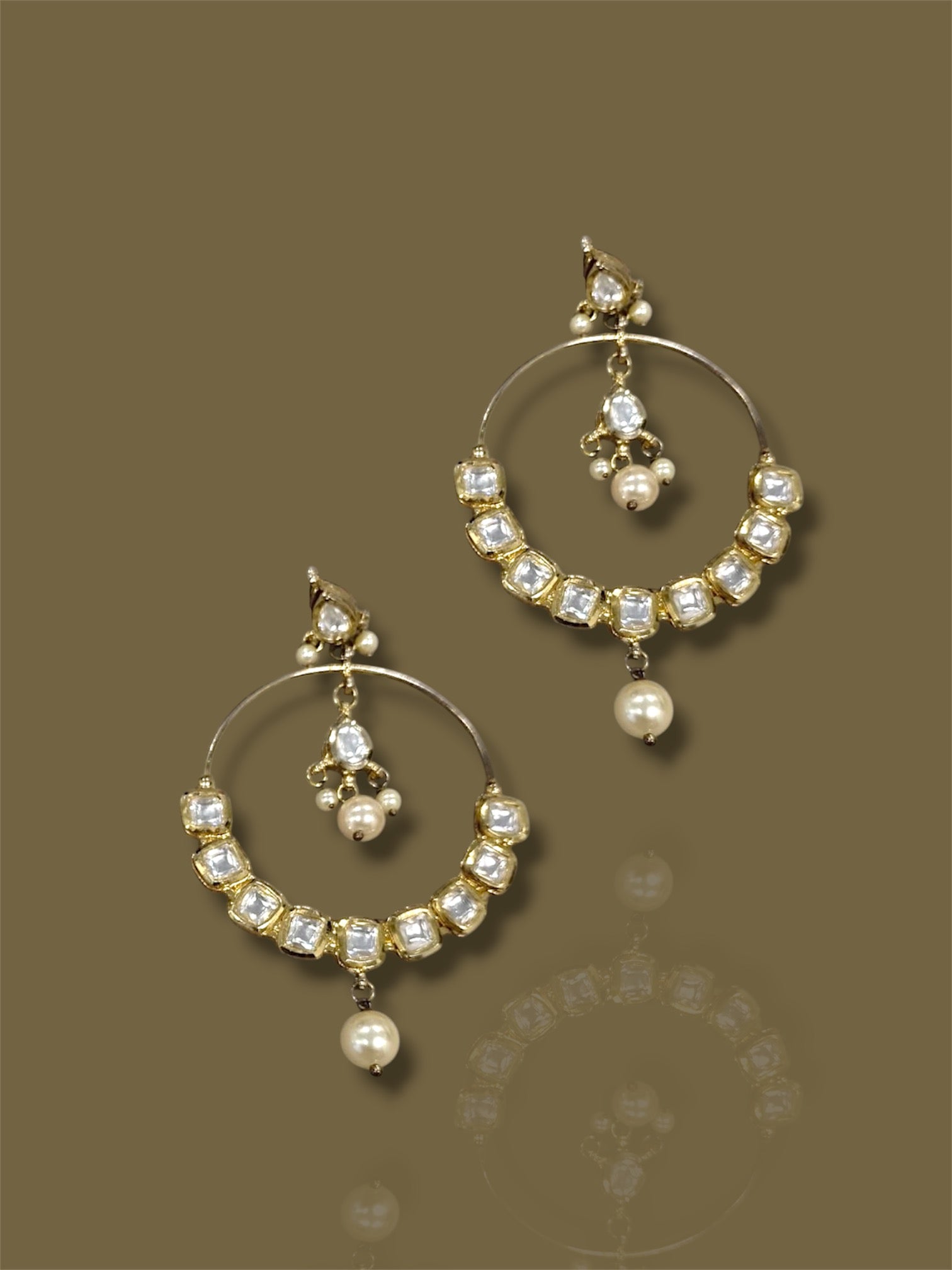 KAIA PEARL HOOPS