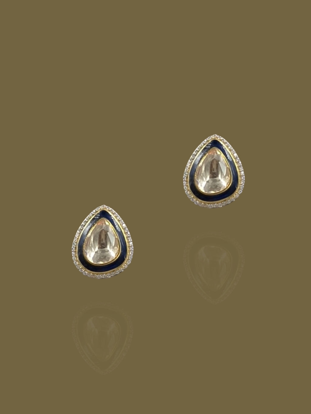 NOOR STUDS