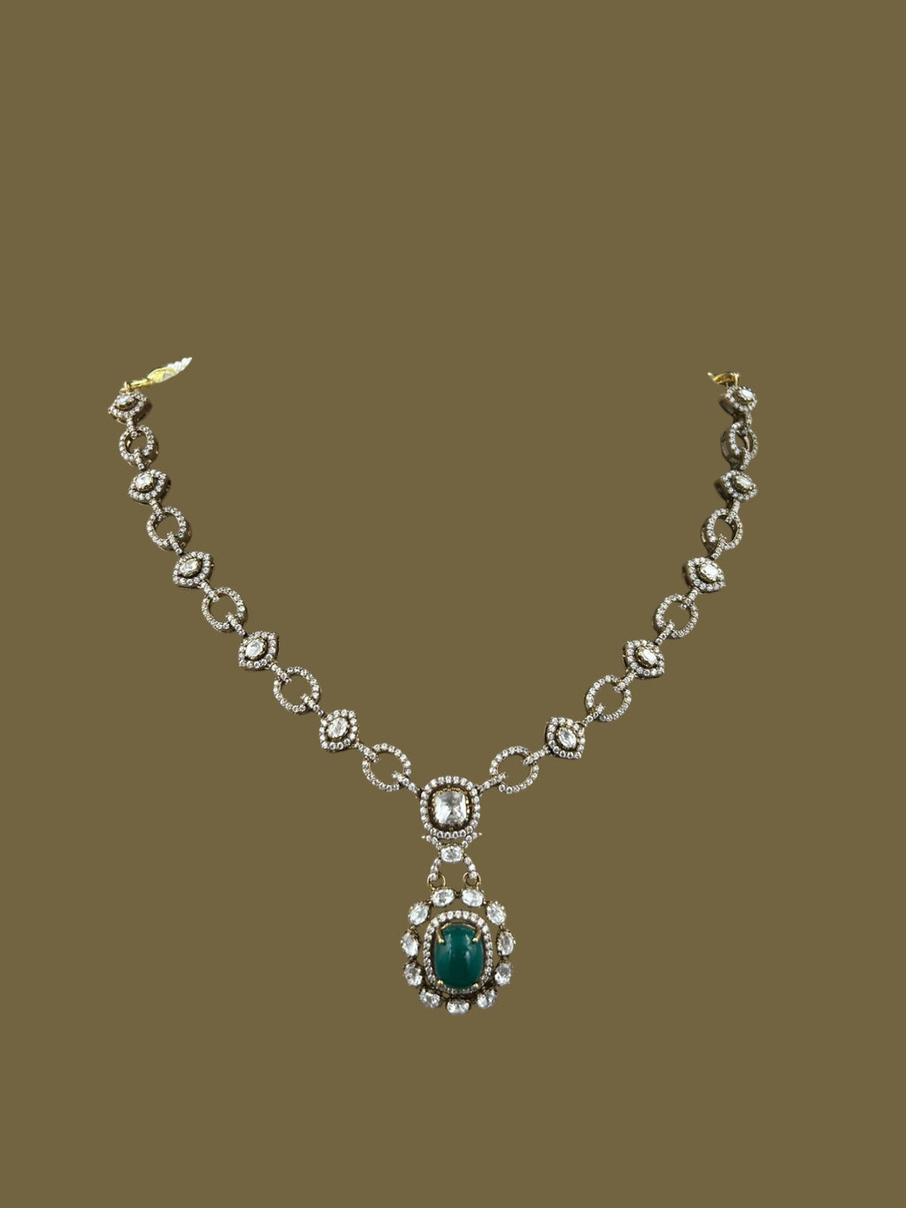 EMERA DROP NECKLACE